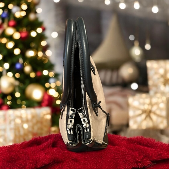 PRADA City Stitched Beige Canvas Hand-Stitched Leather, Double Zipped Tote - Picture 5 of 17